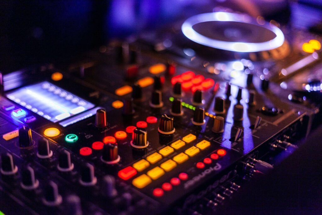 Best Dj Service for wedding and party in Vancouver